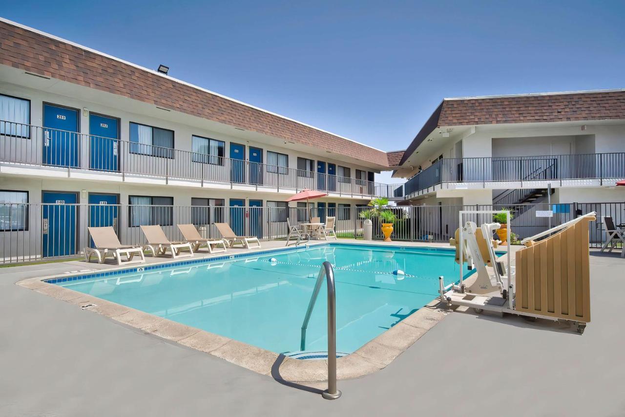 Motel 6-Palmdale, Ca Εξωτερικό φωτογραφία